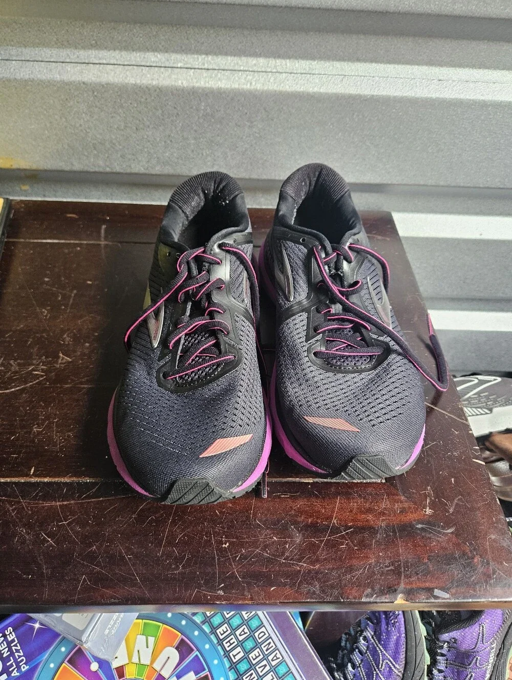 Brooks Womens Adrenaline GTS 20 1202961D062 Black Purple Running Shoes Size 9.5